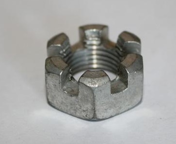 Гайка 250978 М14х1,5 прорезная рулевого шарнира  корон цинк гайка 250978 п29 м14х1,5 прорезная к рулевого шарнира уаз в интернет-магазине НМК